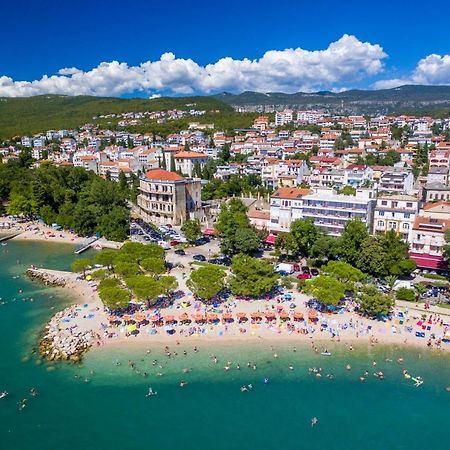 Hotel Zagreb Цриквеница Экстерьер фото